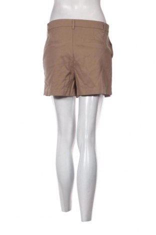Дамски къс панталон Lalu, Размер M, Цвят Бежов, Цена 6,27 лв.