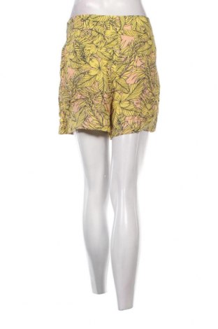Дамски къс панталон Liberty Island, Размер XL, Цвят Многоцветен, Цена 19,00 лв.
