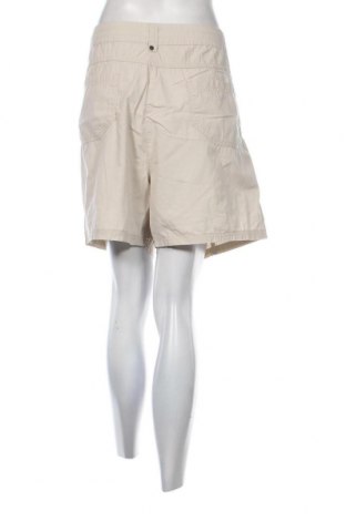 Γυναικείο κοντό παντελόνι Marks & Spencer, Μέγεθος 3XL, Χρώμα  Μπέζ, Τιμή 8,18 €