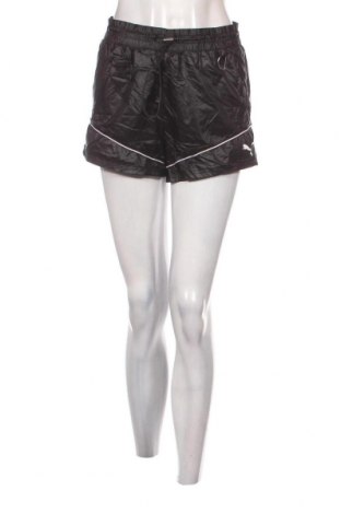 Γυναικείο κοντό παντελόνι PUMA, Μέγεθος S, Χρώμα Μαύρο, Τιμή 8,91 €