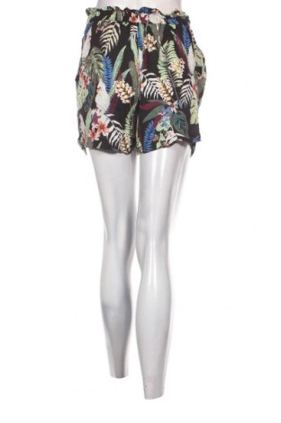 Γυναικείο κοντό παντελόνι Pimkie, Μέγεθος M, Χρώμα Πολύχρωμο, Τιμή 4,58 €