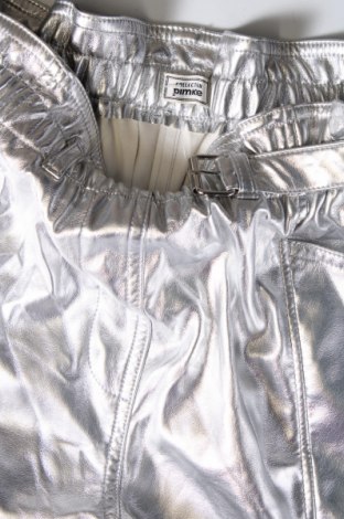 Γυναικείο κοντό παντελόνι Pimkie, Μέγεθος M, Χρώμα Ασημί, Τιμή 11,75 €