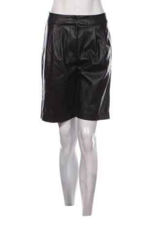 Дамски къс панталон Primark, Размер M, Цвят Черен, Цена 9,31 лв.
