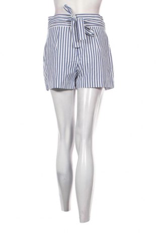 Дамски къс панталон Reserved, Размер S, Цвят Многоцветен, Цена 19,00 лв.