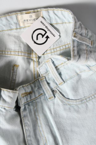 Γυναικείο κοντό παντελόνι Review, Μέγεθος M, Χρώμα Μπλέ, Τιμή 7,42 €