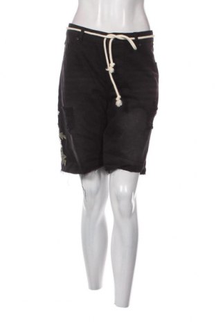 Дамски къс панталон SikSilk, Размер XL, Цвят Черен, Цена 13,68 лв.