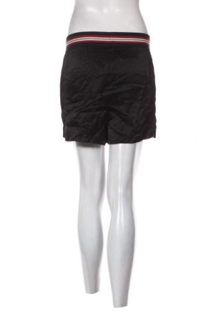 Дамски къс панталон Sisley, Размер XS, Цвят Многоцветен, Цена 45,90 лв.