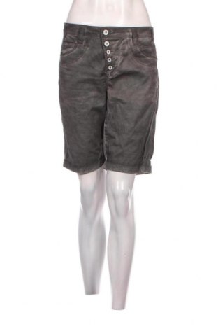 Pantaloni scurți de femei Street One, Mărime M, Culoare Gri, Preț 24,47 Lei