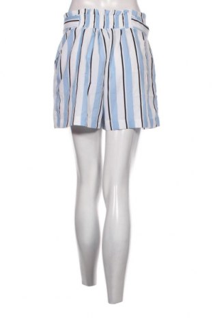 Γυναικείο κοντό παντελόνι Terranova, Μέγεθος S, Χρώμα Πολύχρωμο, Τιμή 7,03 €
