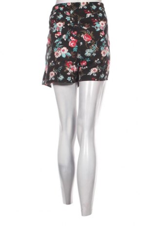 Damen Shorts Terranova, Größe XL, Farbe Schwarz, Preis 5,42 €