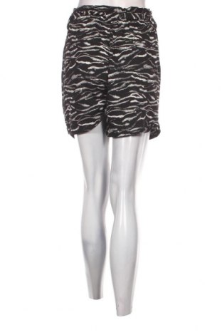 Γυναικείο κοντό παντελόνι Tom Tailor, Μέγεθος L, Χρώμα Μαύρο, Τιμή 14,85 €