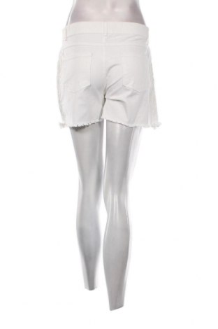 Дамски къс панталон Troll, Размер M, Цвят Бял, Цена 19,00 лв.