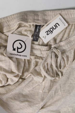 Дамски къс панталон Undiz, Размер XS, Цвят Бежов, Цена 13,68 лв.