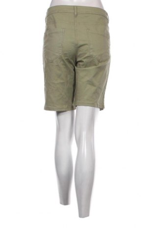 Дамски къс панталон Up 2 Fashion, Размер L, Цвят Зелен, Цена 19,00 лв.
