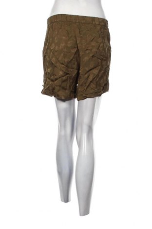 Дамски къс панталон VILA, Размер M, Цвят Зелен, Цена 8,10 лв.