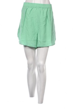 Γυναικείο κοντό παντελόνι Vero Moda, Μέγεθος XL, Χρώμα Πράσινο, Τιμή 7,42 €