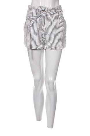 Γυναικείο κοντό παντελόνι Vero Moda, Μέγεθος XS, Χρώμα Λευκό, Τιμή 3,34 €