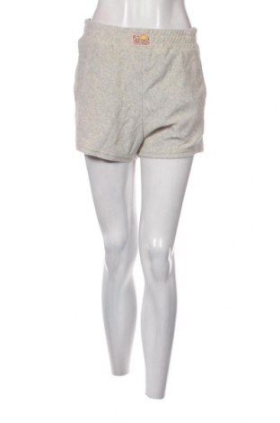 Damen Shorts Viral Vibes, Größe M, Farbe Grau, Preis € 37,11