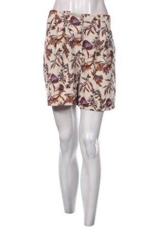 Γυναικείο κοντό παντελόνι Y.A.S, Μέγεθος M, Χρώμα Πολύχρωμο, Τιμή 11,36 €