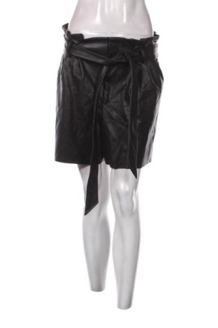Дамски къс панталон Zara, Размер M, Цвят Черен, Цена 8,70 лв.