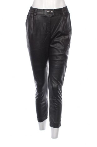 Dámské kožené kalhoty  Bershka, Velikost M, Barva Černá, Cena  462,00 Kč
