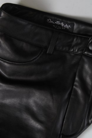 Γυναικείο παντελόνι δερμάτινο Miss Selfridge, Μέγεθος M, Χρώμα Μαύρο, Τιμή 6,24 €
