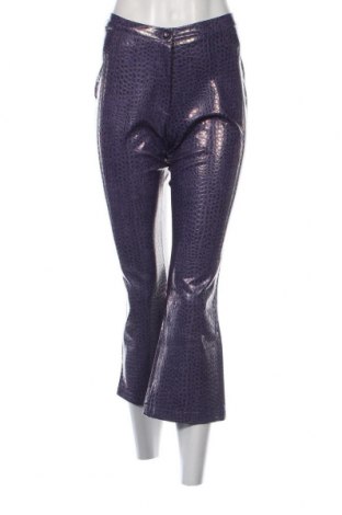 Γυναικείο παντελόνι δερμάτινο Q/S by S.Oliver, Μέγεθος XS, Χρώμα Βιολετί, Τιμή 9,32 €