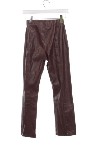 Γυναικείο παντελόνι δερμάτινο Sinsay, Μέγεθος XS, Χρώμα Καφέ, Τιμή 6,67 €