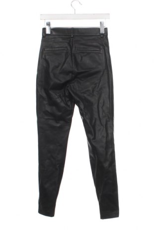 Γυναικείο παντελόνι δερμάτινο Zara, Μέγεθος S, Χρώμα Μαύρο, Τιμή 4,09 €
