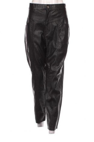 Γυναικείο παντελόνι δερμάτινο Zara, Μέγεθος L, Χρώμα Μαύρο, Τιμή 12,37 €