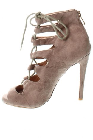 Дамски обувки Aquazzura, Размер 35, Цвят Пепел от рози, Цена 260,25 лв.