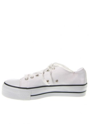 Γυναικεία παπούτσια Boohoo, Μέγεθος 39, Χρώμα Λευκό, Τιμή 18,73 €