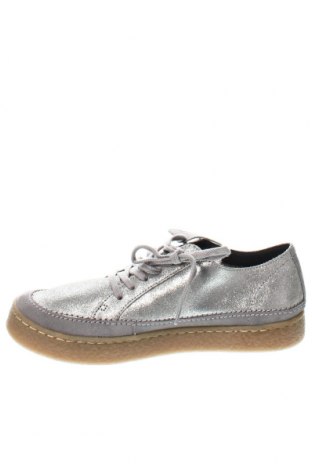 Дамски обувки Clarks, Размер 41, Цвят Сребрист, Цена 190,00 лв.