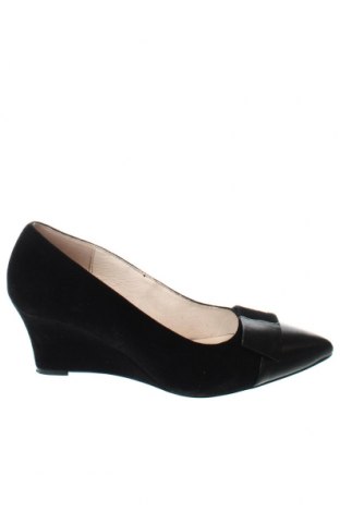 Дамски обувки Kiomi, Размер 39, Цвят Черен, Цена 28,90 лв.