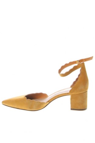 Дамски обувки Lord & Taylor, Размер 38, Цвят Жълт, Цена 54,40 лв.