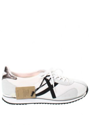 Γυναικεία παπούτσια Munich, Μέγεθος 41, Χρώμα Λευκό, Τιμή 52,58 €