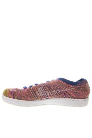 Дамски обувки Nike, Размер 39, Цвят Многоцветен, Цена 54,00 лв.