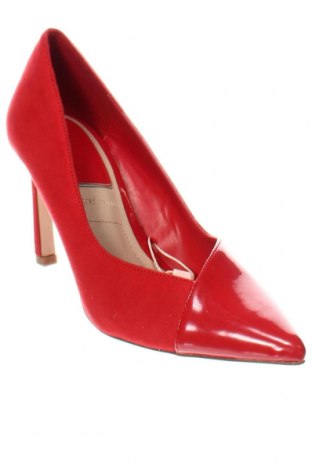 Дамски обувки Stradivarius, Размер 37, Цвят Червен, Цена 62,00 лв.