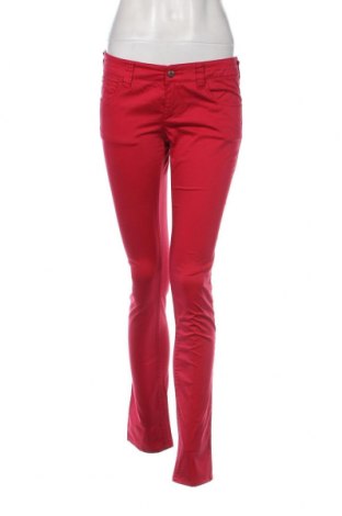 Pantaloni de femei Armani Jeans, Mărime M, Culoare Roșu, Preț 188,57 Lei