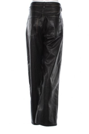 Pantaloni de femei Bershka, Mărime L, Culoare Negru, Preț 151,32 Lei