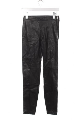 Pantaloni de femei Bershka, Mărime S, Culoare Negru, Preț 22,19 Lei