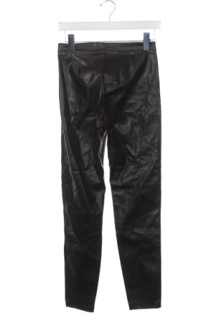 Pantaloni de femei Bershka, Mărime S, Culoare Negru, Preț 18,50 Lei