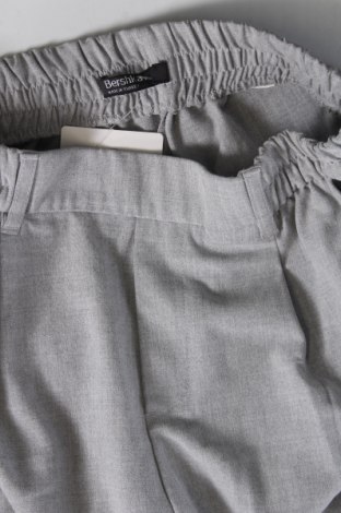 Damenhose Bershka, Größe S, Farbe Grau, Preis € 5,82