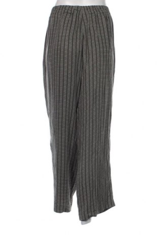 Дамски панталон Gerry Weber, Размер 3XL, Цвят Многоцветен, Цена 40,49 лв.