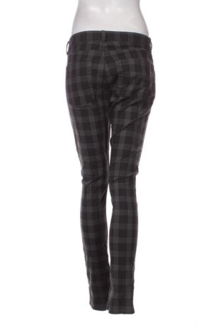 Дамски панталон H&M, Размер M, Цвят Сив, Цена 3,19 лв.