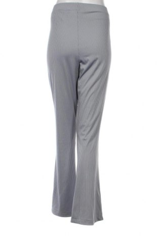 Дамски панталон H&M Divided, Размер XL, Цвят Син, Цена 13,92 лв.