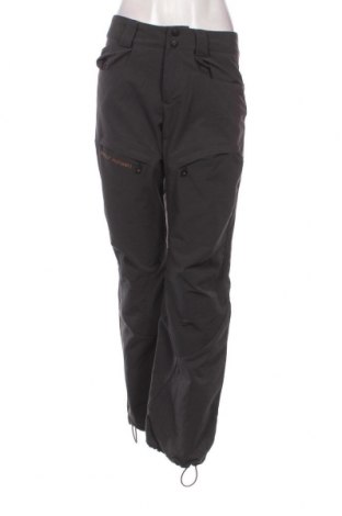 Дамски панталон Helly Hansen, Размер S, Цвят Сив, Цена 45,37 лв.
