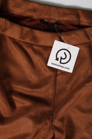 Дамски панталон Laura Torelli, Размер S, Цвят Кафяв, Цена 10,44 лв.