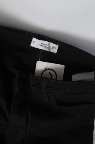 Дамски панталон Mango, Размер M, Цвят Черен, Цена 7,25 лв.
