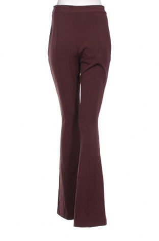 Дамски панталон Marciano by Guess, Размер M, Цвят Червен, Цена 191,00 лв.
